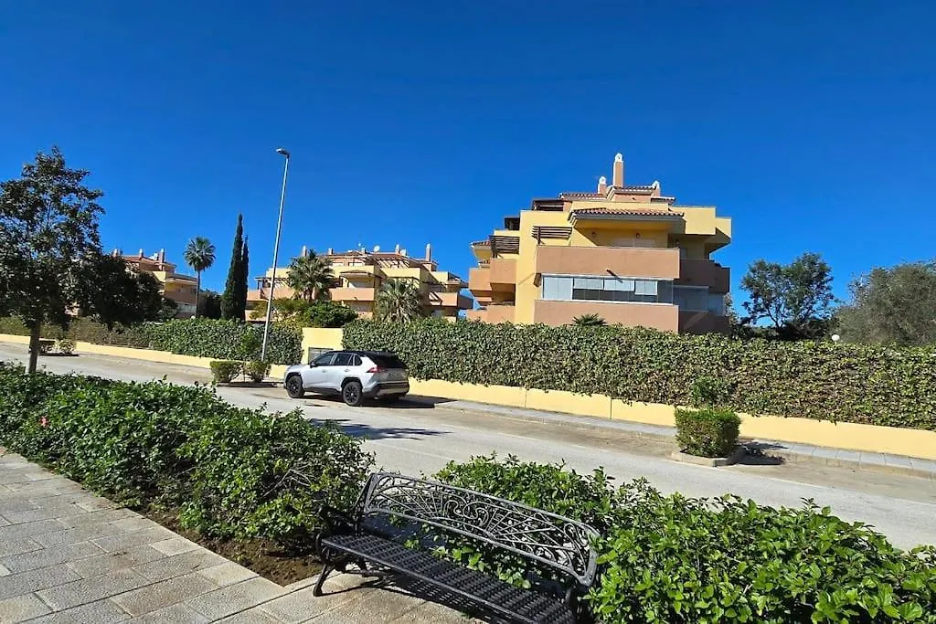 Los Prados Cala Golf 卡拉德米哈斯